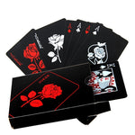 54er Waterproof Pokerkarten Set - Exklusives Rosen Design in Schwarz Rot - PVC Poker Spielkarten - Card Game